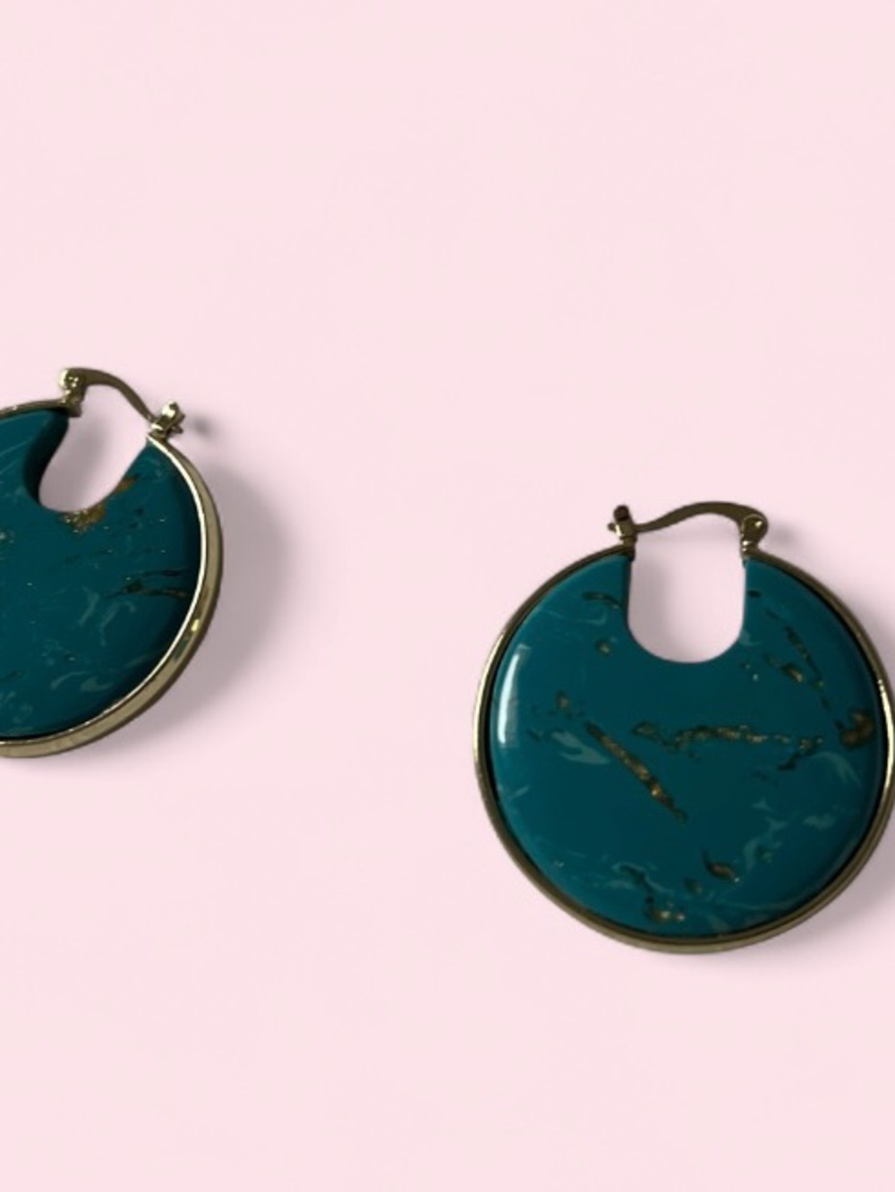 Vintage style earrings